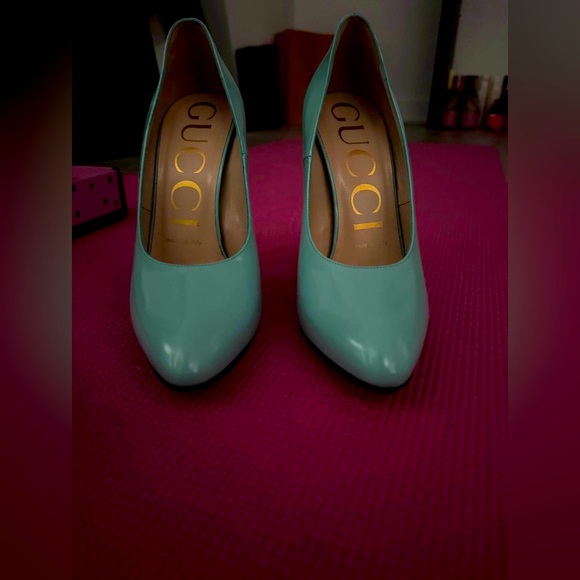 Gucci heels ๐  with bow ๐ - Picture 6 of 10